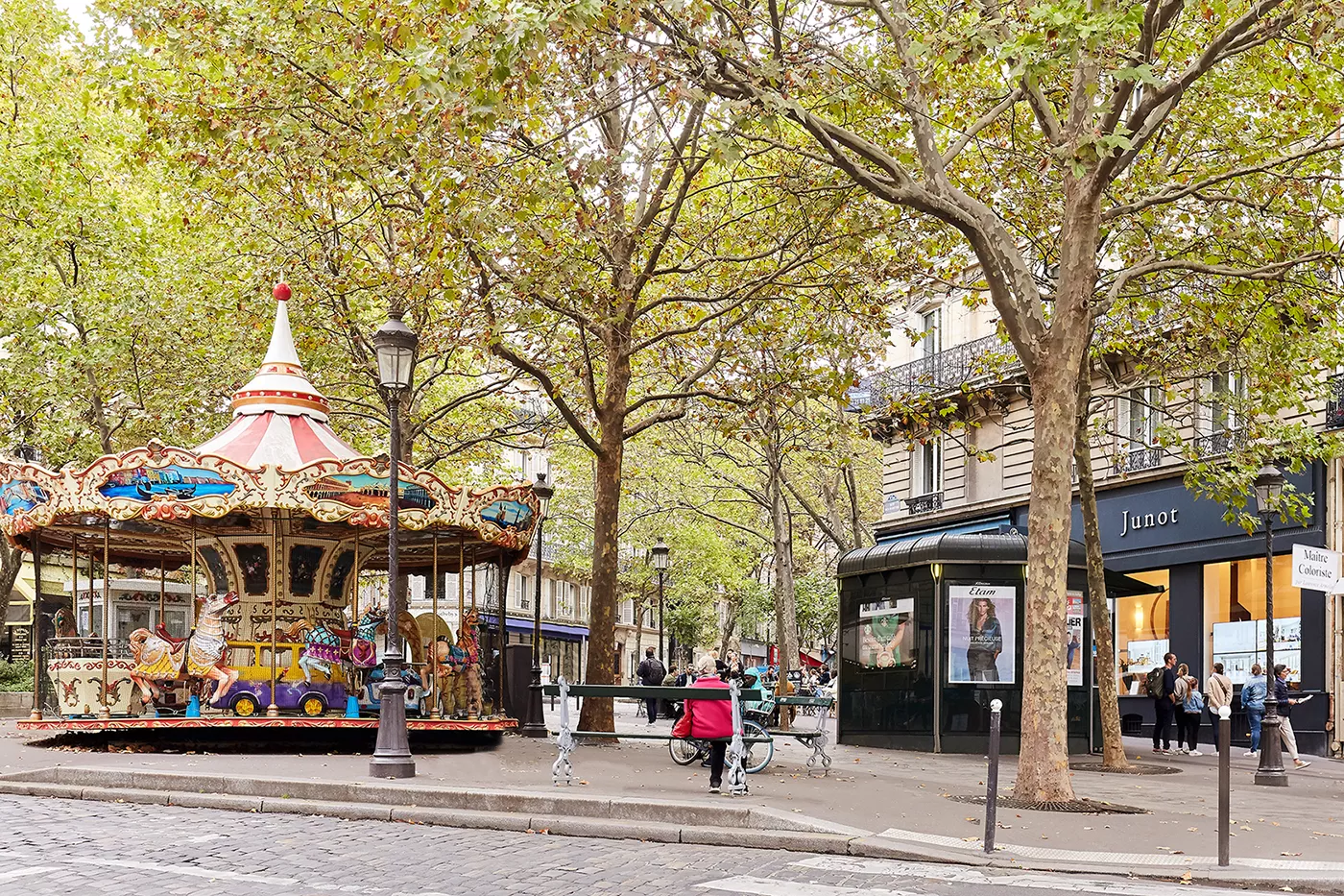 Photo of Place Lino-Ventura