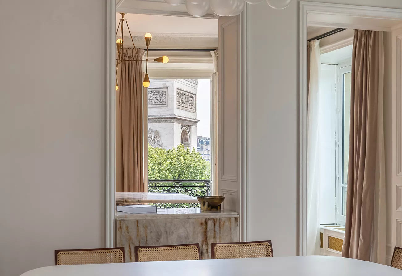 Appartement de luxe avec vue sur l'Arc de Triomphe à Paris