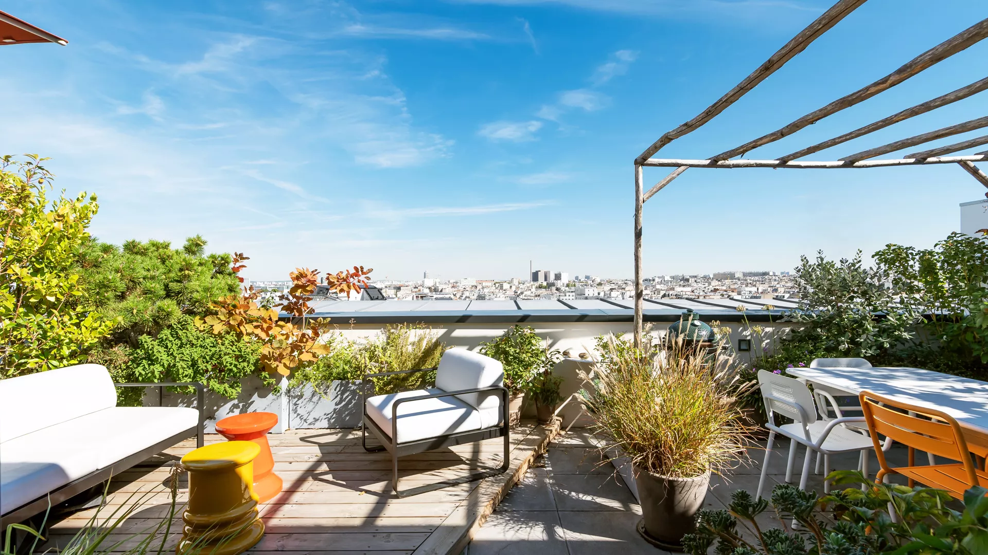 Appartement d'exception dans le centre de Paris avec terrasse de luxe et vue sur Paris