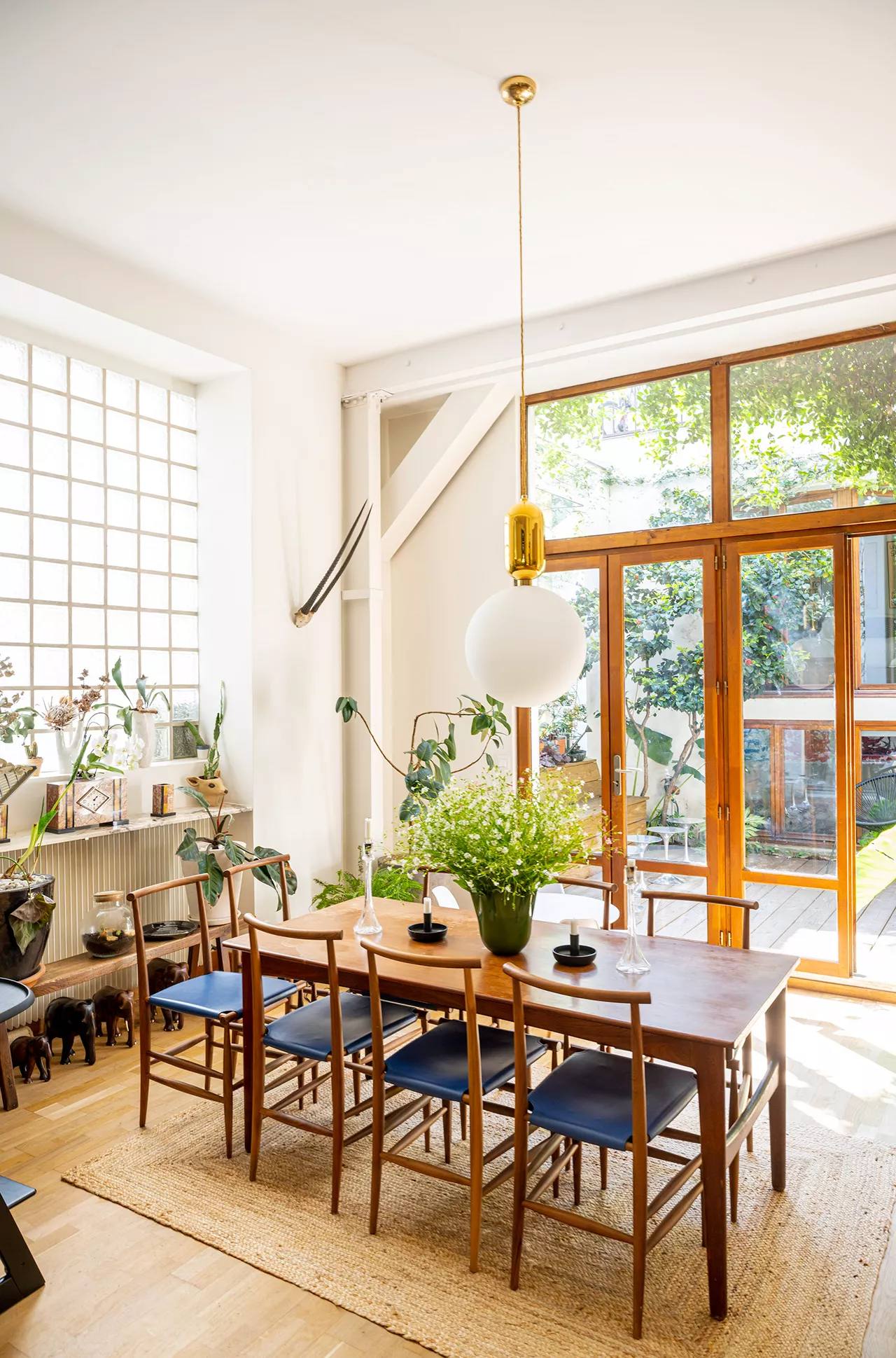 Appartement de luxe avec jardin dans Paris à louer avec Junot Location & Gestion