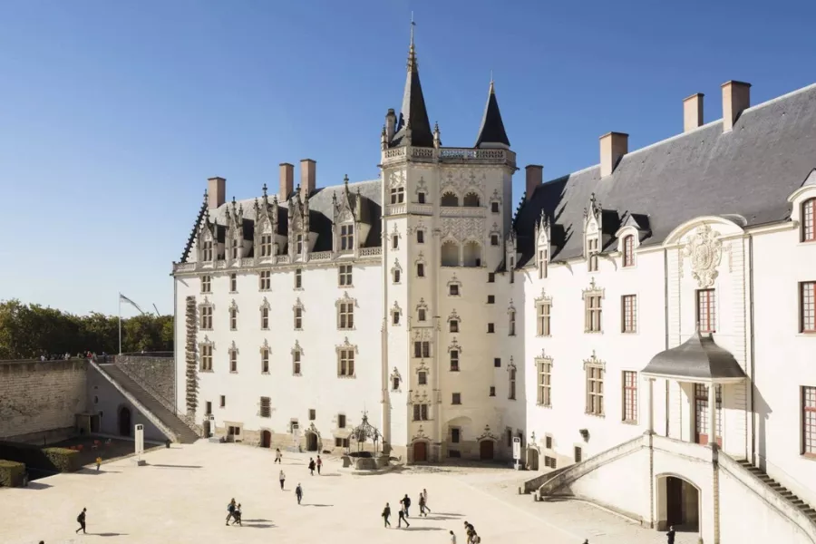 Chateaux de nantes agence junot