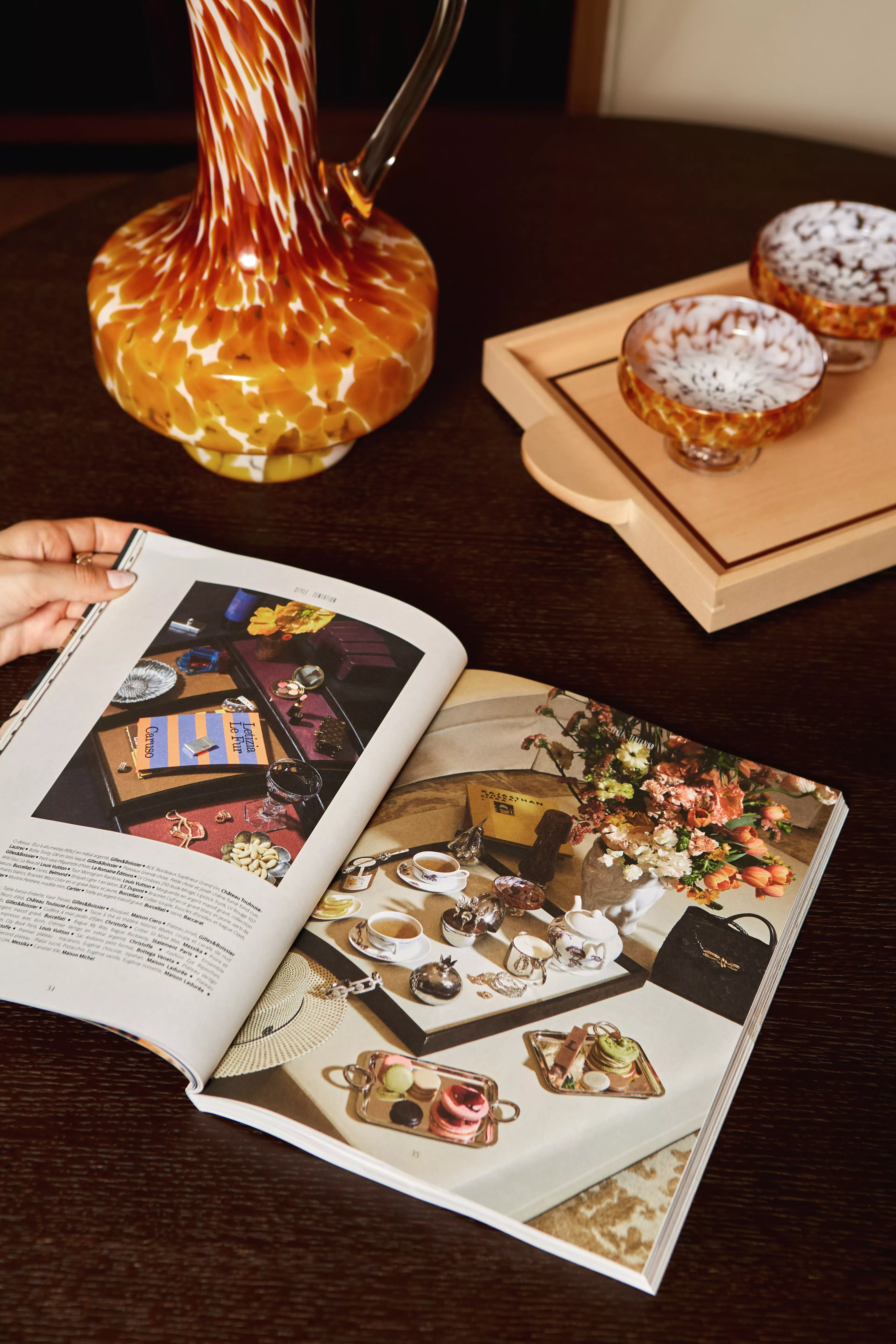 Le Junot Magazine ouvert sur la page galerie