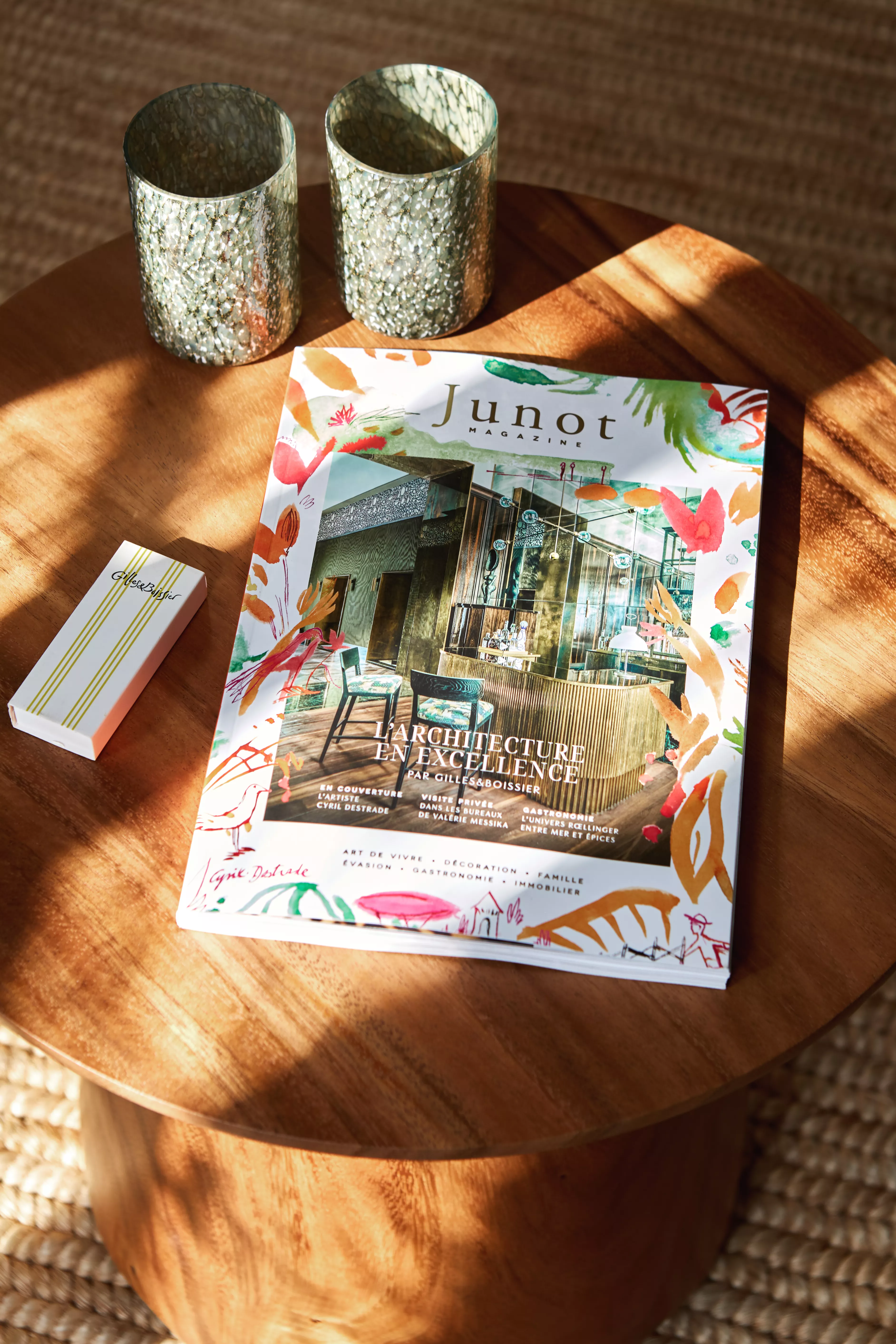 Le Junot Magazine ouvert sur la page Style